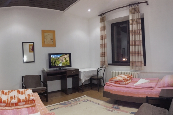 Hotel Komovi (Berane)